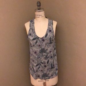 AEO soft & sexy tanks in floral prints. size L.